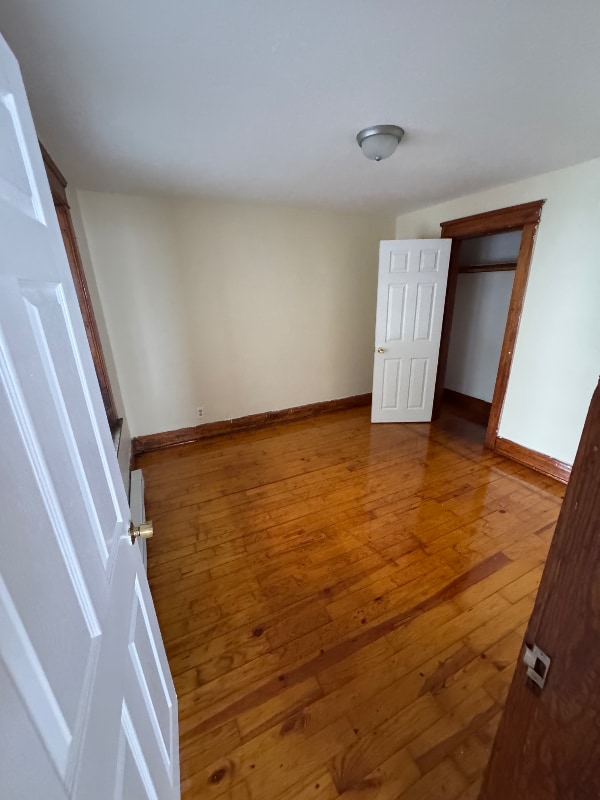 87 Cross St