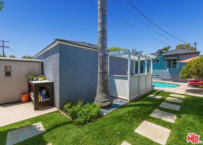 1488 S Durango Ave in Los Angeles, CA - Building Photo - Building Photo