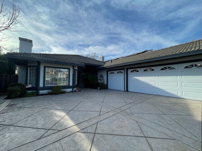 property at 4310 Canyon Crest Rd W
