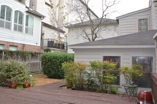 211 Drew St in Houston, TX - Building Photo