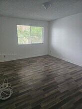 9799 Westview Dr in Coral Springs, FL - Building Photo - Building Photo