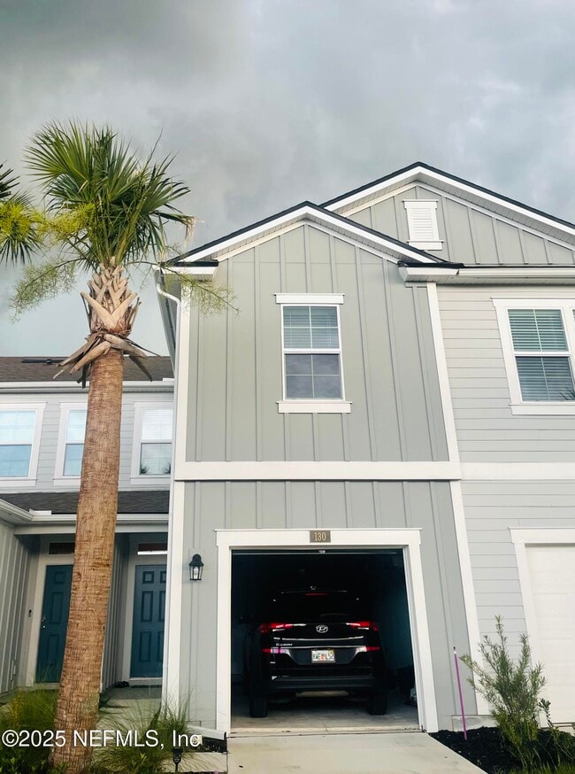 property at 130 Pasadena Dr