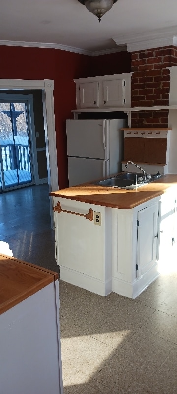 property at 78 Elmwood Rd