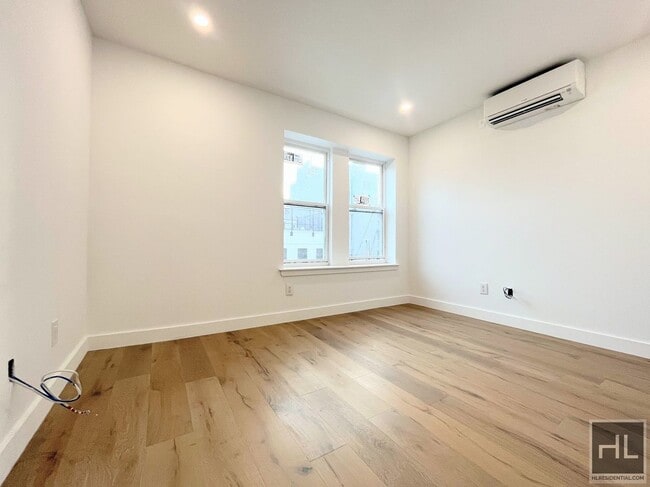 100 Wyckoff St in Brooklyn, NY - Building Photo - Building Photo