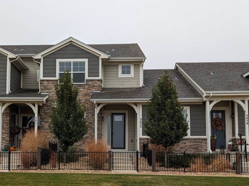 5055 River Roads Dr in Timnath, CO - Foto de edificio