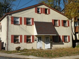 310 S Olive St, Unit 310 S Olive St Front in Media, PA - Building Photo