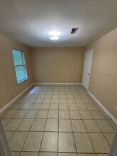 801 Sandpiper Dr in Ladson, SC - Building Photo - Building Photo