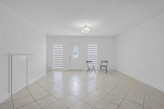 899 W 79th St in Hialeah, FL - Building Photo - Building Photo