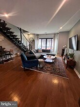 1247 E Columbia Ave in Philadelphia, PA - Building Photo - Building Photo