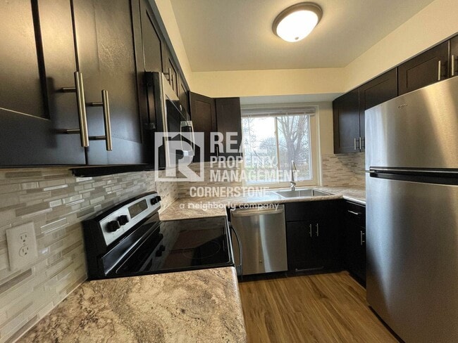 5711 E G Ave in Kalamazoo, MI - Building Photo - Building Photo