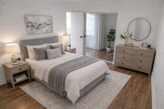 1851 N Green Ln N in Palatine, IL - Building Photo - Building Photo