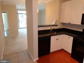 2700 Bellforest Ct in Vienna, VA - Building Photo