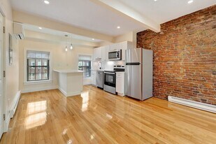 61 Broadway in Chelsea, MA - Building Photo