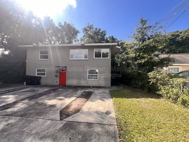 property at 1110 Poinsettia Ave