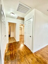 732 Valley Way St in San Marcos, TX - Building Photo - Building Photo