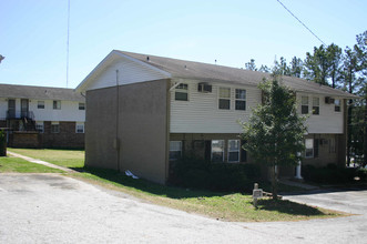 Enota Garden Apartments in Gainesville, GA - Building Photo - Building Photo