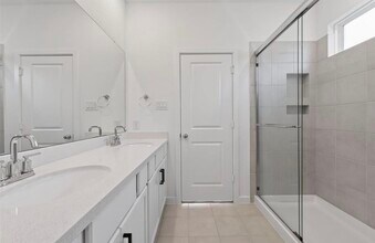 21547 Coronado Grn Dr in Cypress, TX - Building Photo - Building Photo