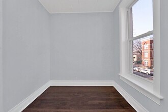 845 N Damen Ave in Chicago, IL - Building Photo - Building Photo