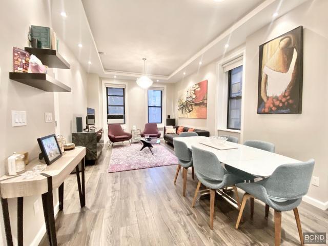 26 E 63rd St in New York, NY - Building Photo - Building Photo