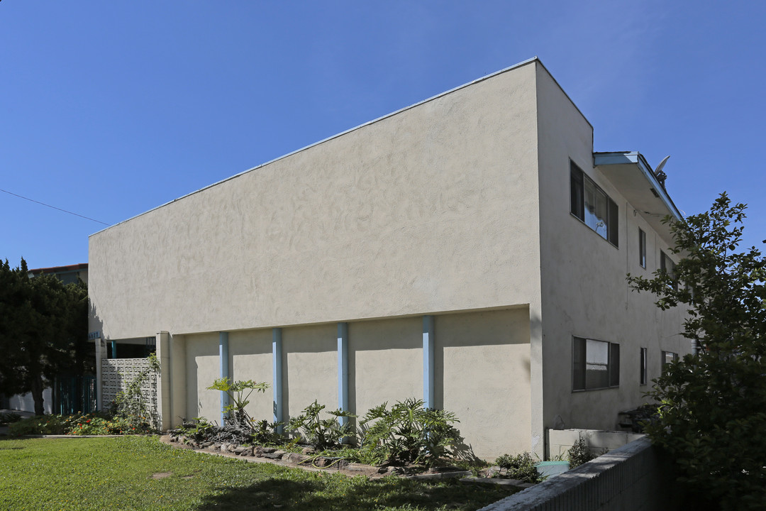 6027 Greenleaf Ave in Whittier, CA - Building Photo