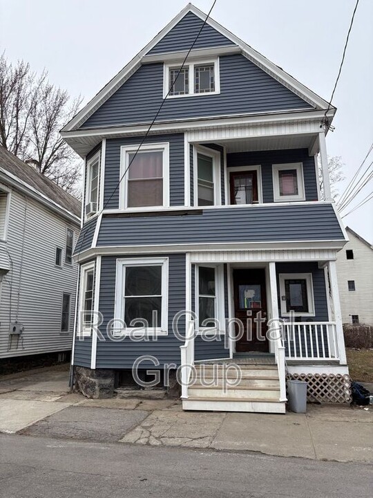 708 Westover Pl in Schenectady, NY - Building Photo