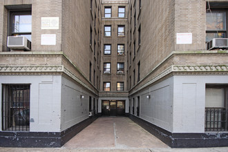 516-520 W 188th St in New York, NY - Building Photo - Building Photo