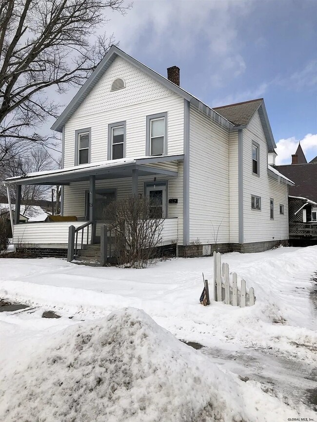 17 Potter Ave, Unit #2