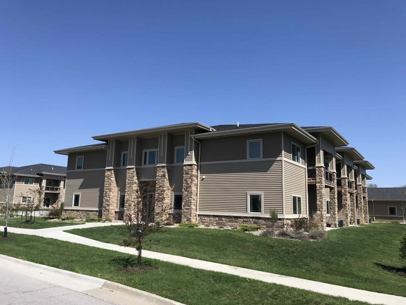 Suncrest Apartments and Townhomes in Ames, IA - Building Photo