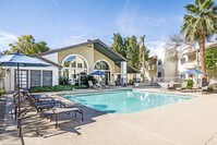 Building Photo - Village at Lakewood Apartments in Phoenix, Arizona