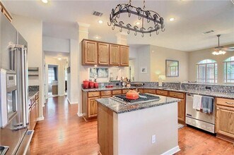 7902 Isaac Pryor Dr in Austin, TX - Building Photo - Building Photo