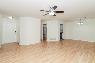 757 Newport Dr in Villa Rica, GA - Building Photo - Building Photo