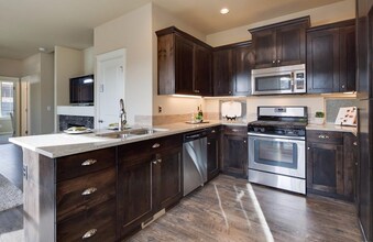 20925 Sotra Loop in Bend, OR - Building Photo - Building Photo