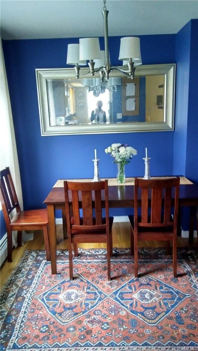 110 S Broadway in White Plains, NY - Building Photo - Building Photo