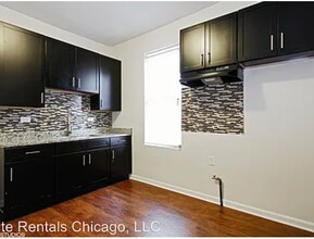 7524 S Ellis Ave, Unit 1 in Chicago, IL - Building Photo - Building Photo