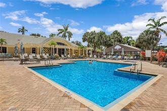 1818 Leamington Ln in Naples, FL - Building Photo - Building Photo