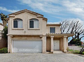 18319 Hart St in Los Angeles, CA - Building Photo