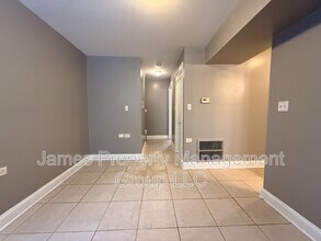 3603 W Le Moyne St in Chicago, IL - Building Photo - Building Photo