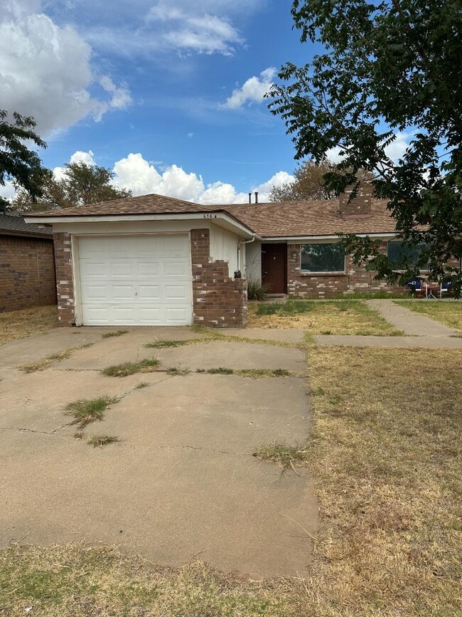 616 N Elkhart Ave in Lubbock, TX - Building Photo - Building Photo