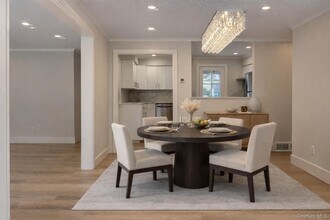 36 Dunes Ln in Port Washington, NY - Building Photo - Building Photo