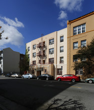 Mariposa Apartments in Los Angeles, CA - Building Photo - Building Photo