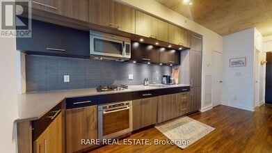 205 Manning Ave in Toronto, ON - Building Photo - Building Photo