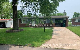 720 Preakness Ln in Florissant, MO - Building Photo