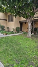 5912 Kingman Ave, Unit #4 in Buena Park, CA - Building Photo - Building Photo