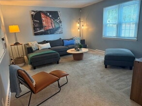 3126 East Ave in Rochester, NY - Foto de edificio - Building Photo