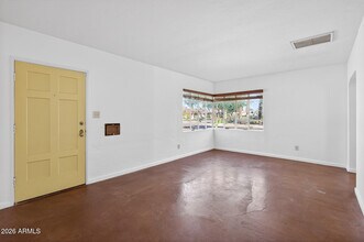 901 W Willetta St in Phoenix, AZ - Building Photo - Building Photo