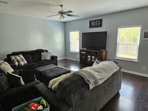 1431 Evergreen Trl in Hinesville, GA - Building Photo - Building Photo