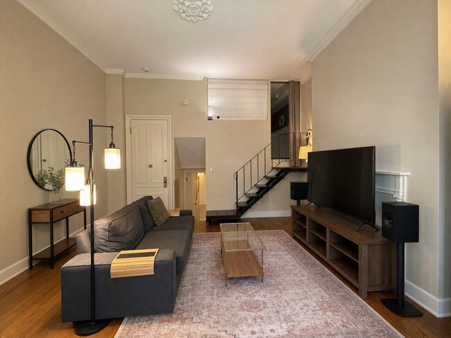 315 Beacon St in Boston, MA - Building Photo - Building Photo