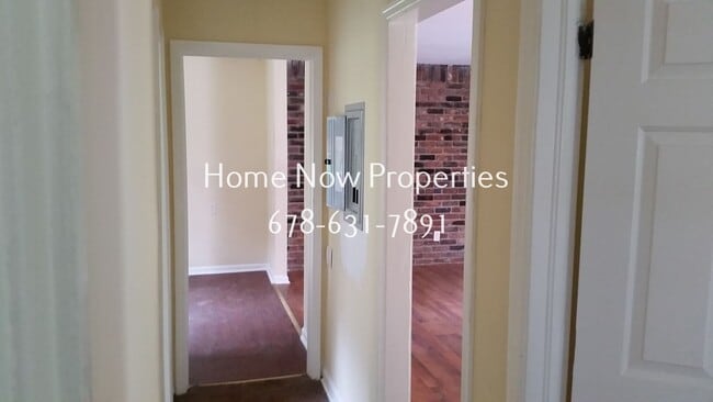 property at 1870-1872 E Farris Ave