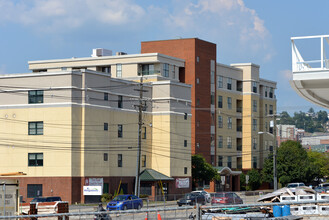 View at the Park I in Morgantown, WV - Building Photo - Building Photo