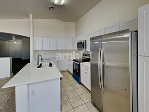 2637 S 63rd Dr in Phoenix, AZ - Building Photo - Building Photo